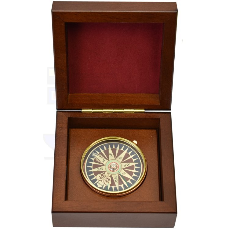 Kompass in Holzbox 9cm